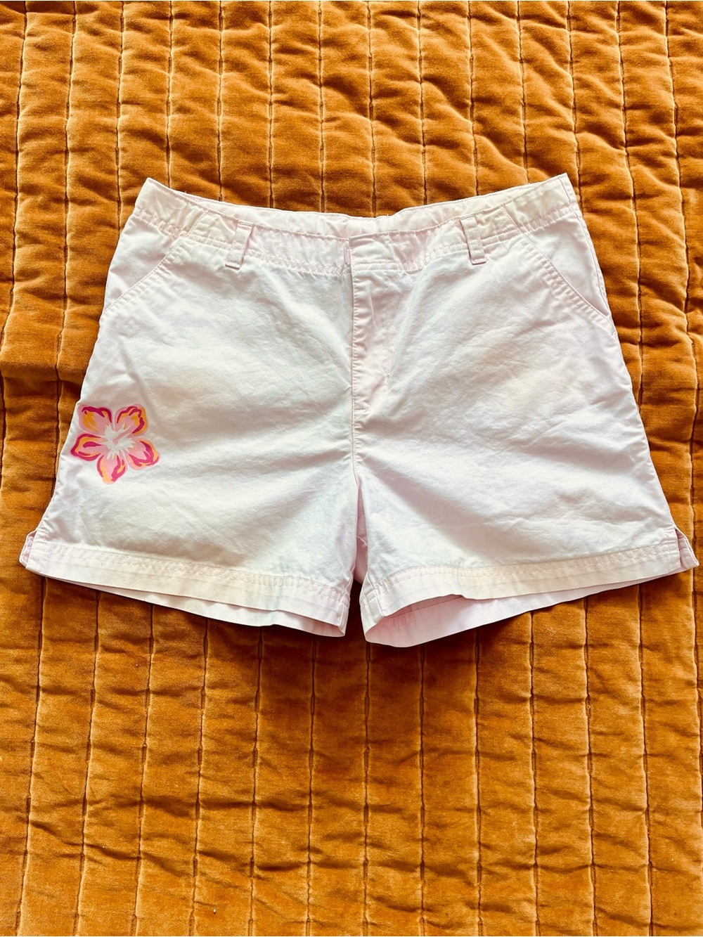 Lands' End pastel pink Y2K Hibiscus Floral Shorts